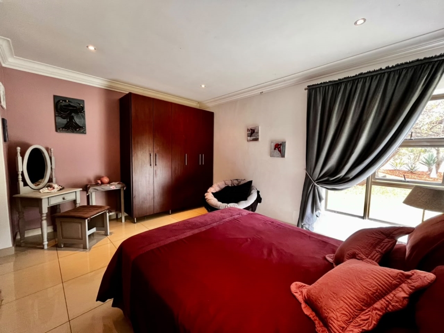 4 Bedroom Property for Sale in Buffelsfontein A H North West